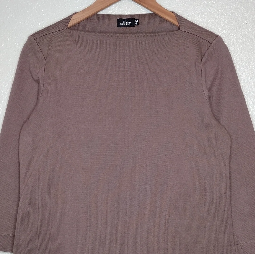 Kate Spade Saturday Boat Neck Minimalist Neutral Brown 3/4 Sleeve Top Sweater